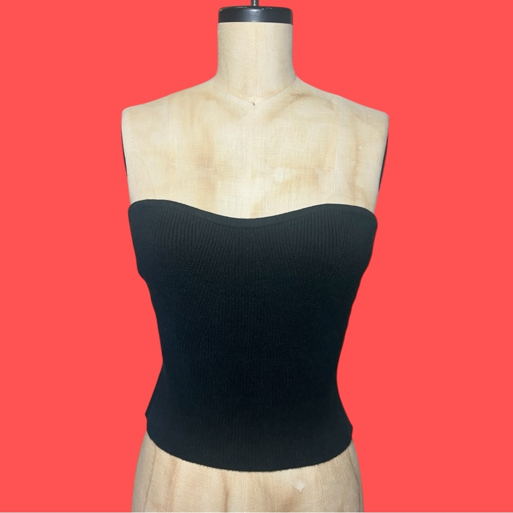 Banana Republic Black Bustier Strapless Top Sporty Chic Flirty Classic Versatile